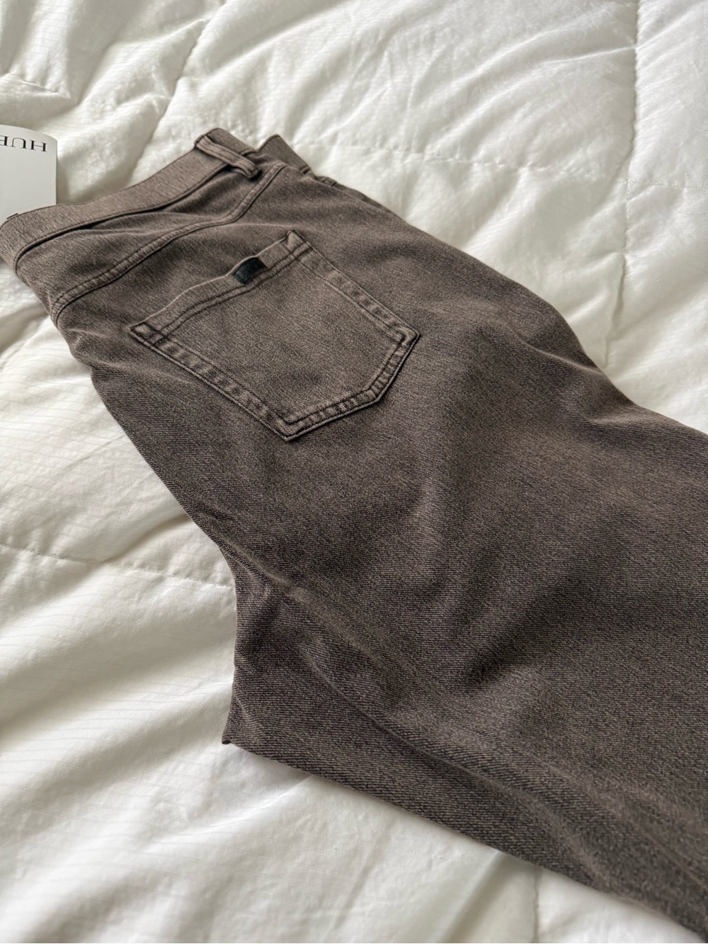 NWT  XL Hue Women's High-Rise Denim Baby Bootcut Leggings - Cinnamon Denim - Picture 4 of 11